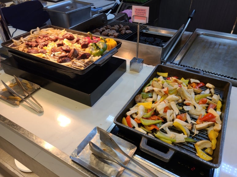 이비스스타일앰배서더강남 프레쉬365다이닝 사진 3