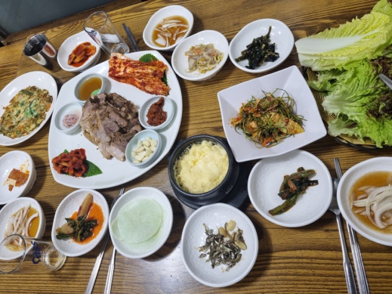 민속보쌈 이미지
