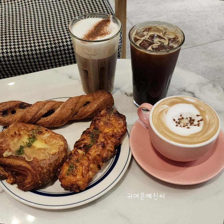 카페그맘 이미지