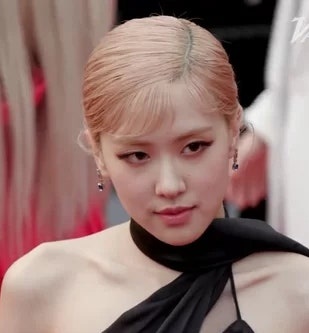 초이진 이미지