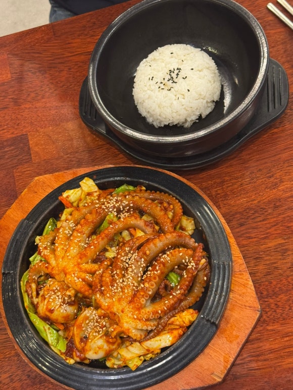 외가집해물칼국수낙지요리 이미지