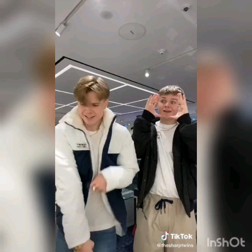 옷걸이크리닝 이미지