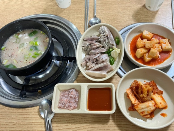 황토방뼈해장국 이미지