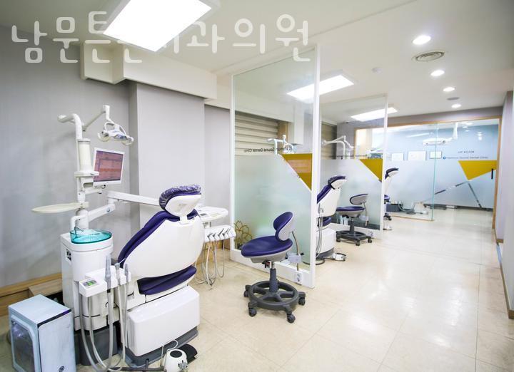 튼튼치과의원 이미지