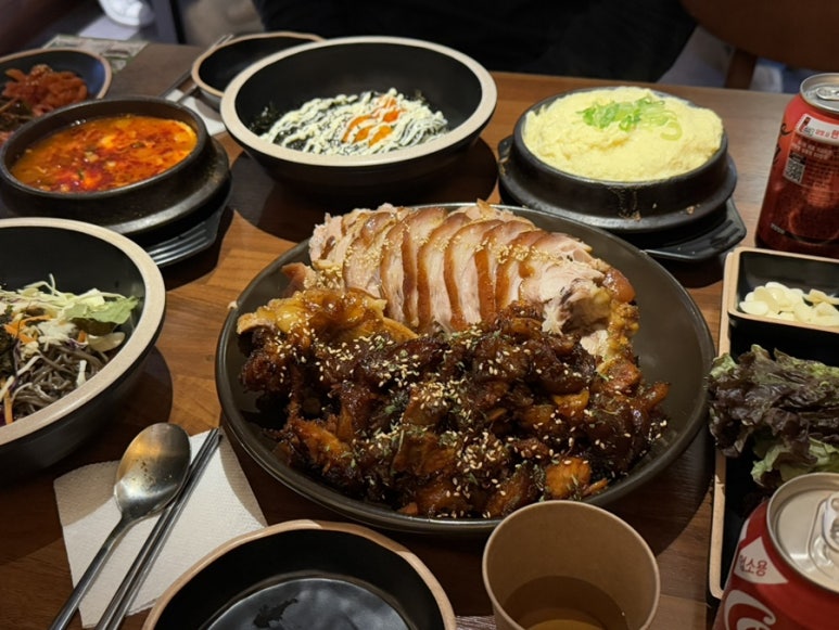 더맛있는족발보쌈양재포이점 이미지