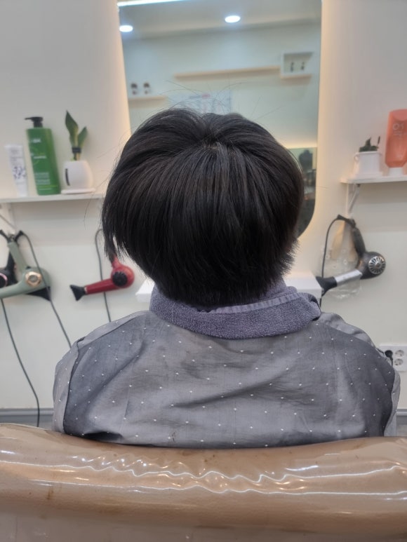 이끌린헤어살롱 이미지