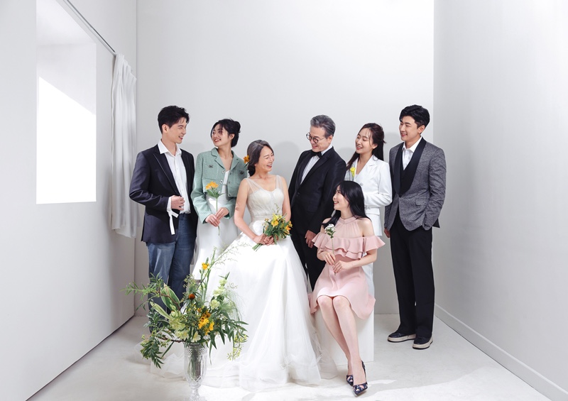 증명가족사진관레드셔터천안 이미지