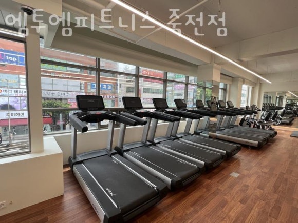 엠투엠피트니스 이미지