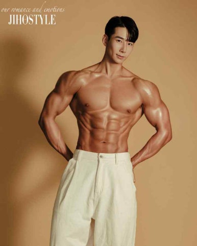 모던휘트니스 이미지