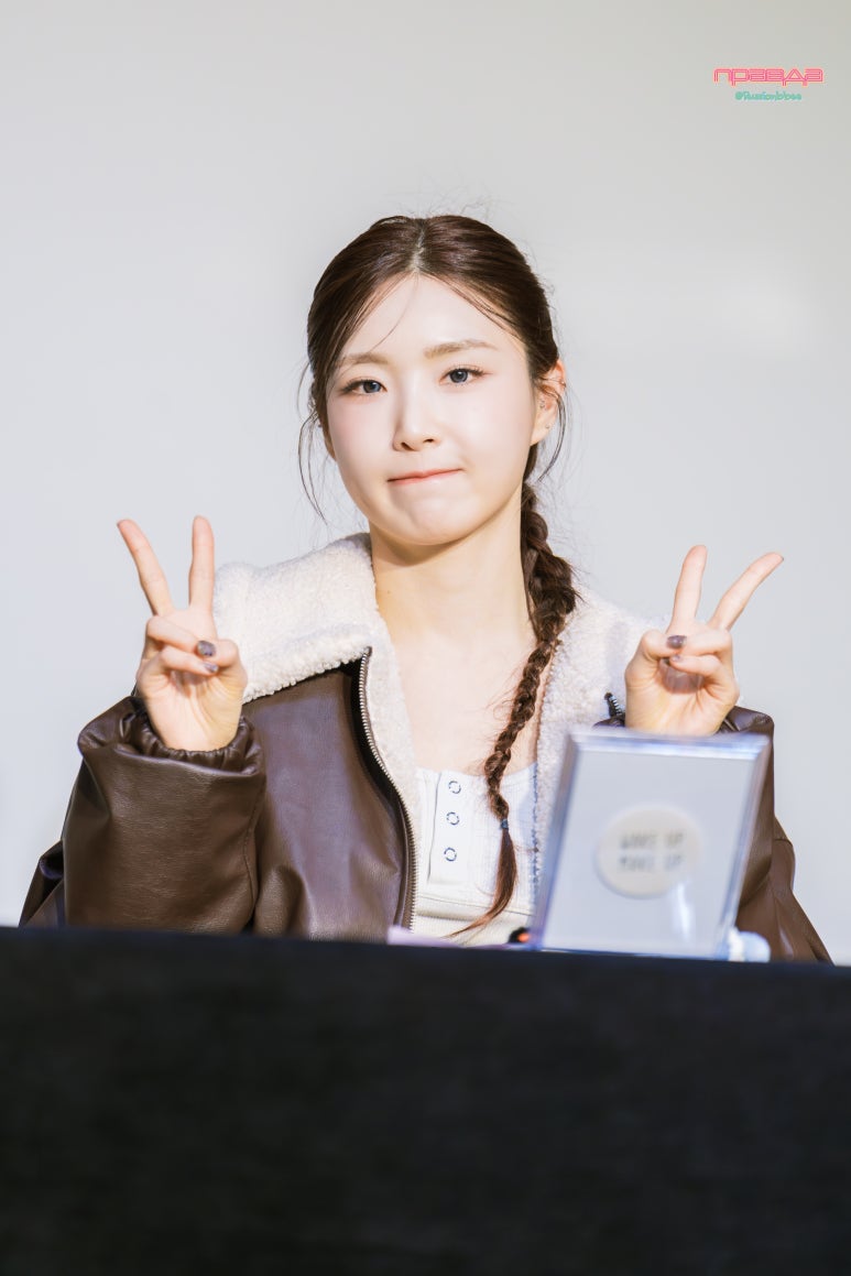 제이제이뮤즈 이미지