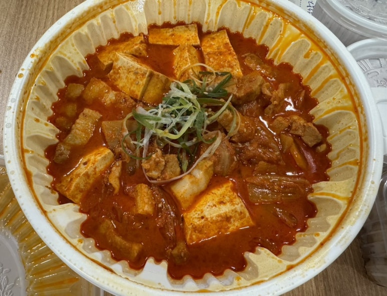 김치찜은 못참지 이미지