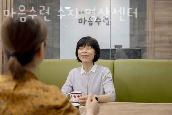 파파존스수지성복 이미지