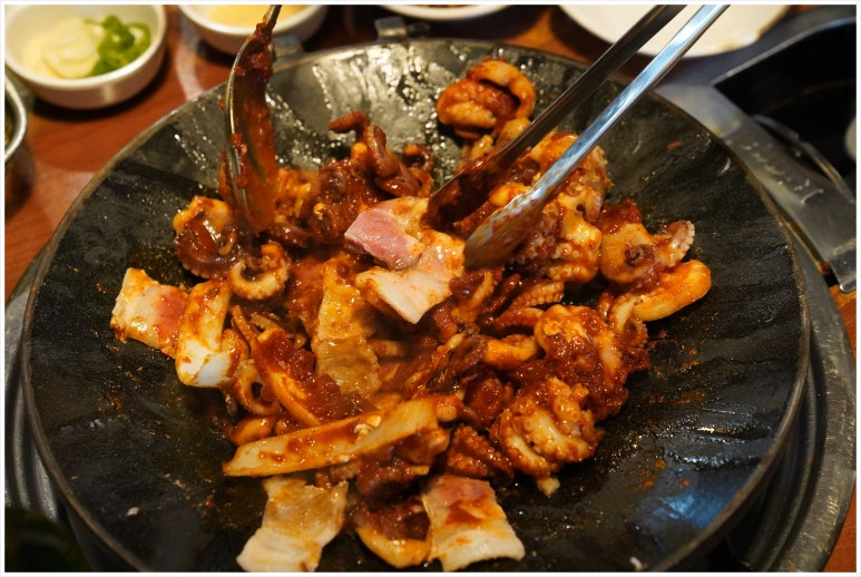 빨간쭈꾸미 이미지