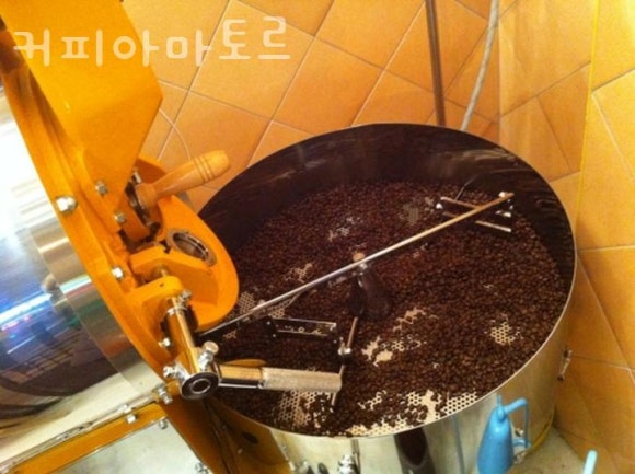 커피아마토르 이미지