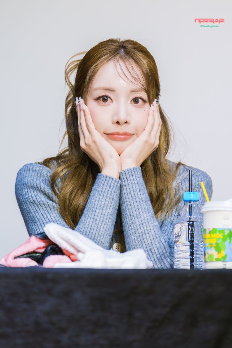 제이제이뮤즈 이미지