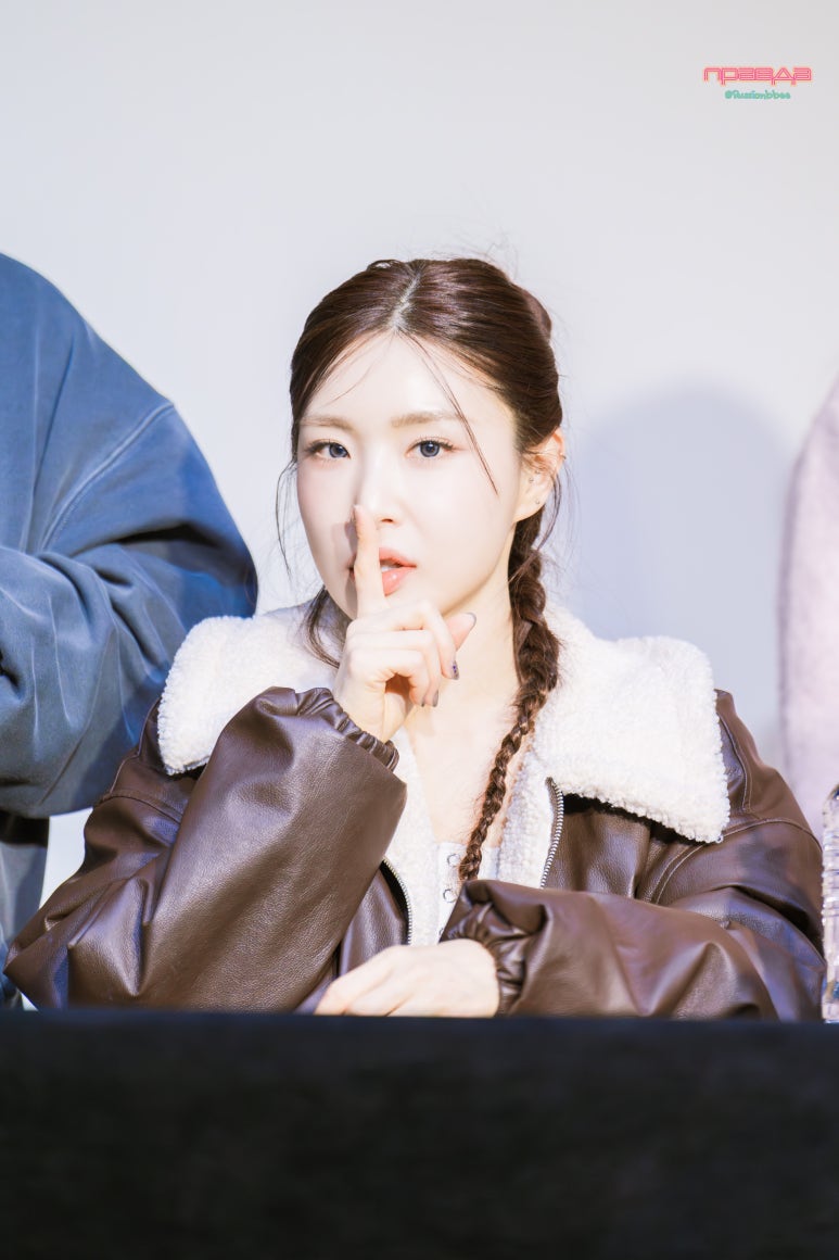 제이제이뮤즈 이미지