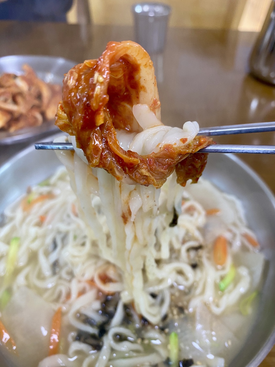 쌍둥이네칼국수 이미지