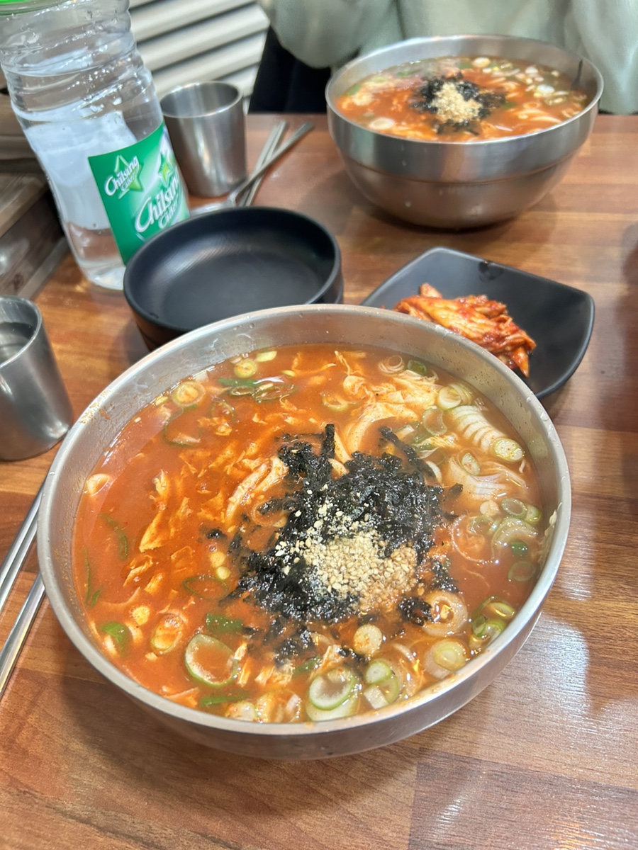 윤이불냉면 이미지