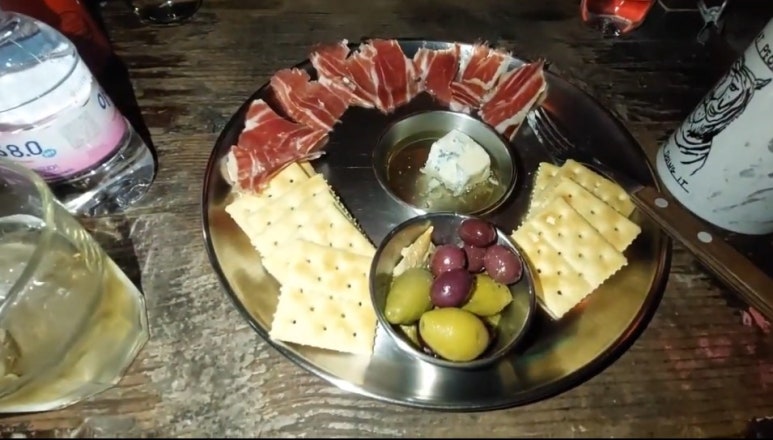 어겐스트더머쉰 사진 2