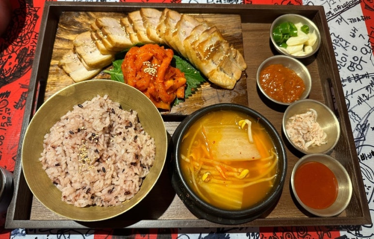 옴그족발전주삼천평화점 이미지