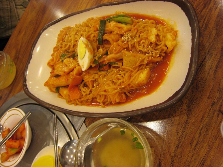 동아떡볶이 이미지
