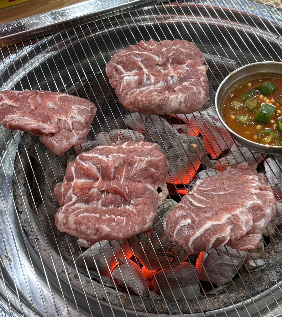 통큰고기참숯구이 이미지