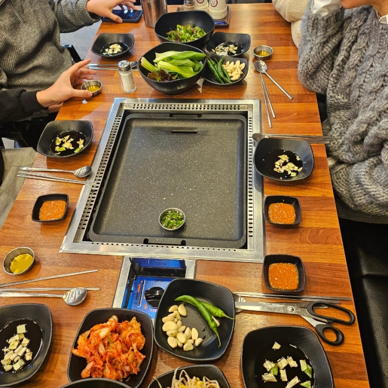 눈꽃대패창원대방점 이미지
