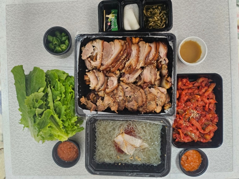 앞발만숯불족발 이미지