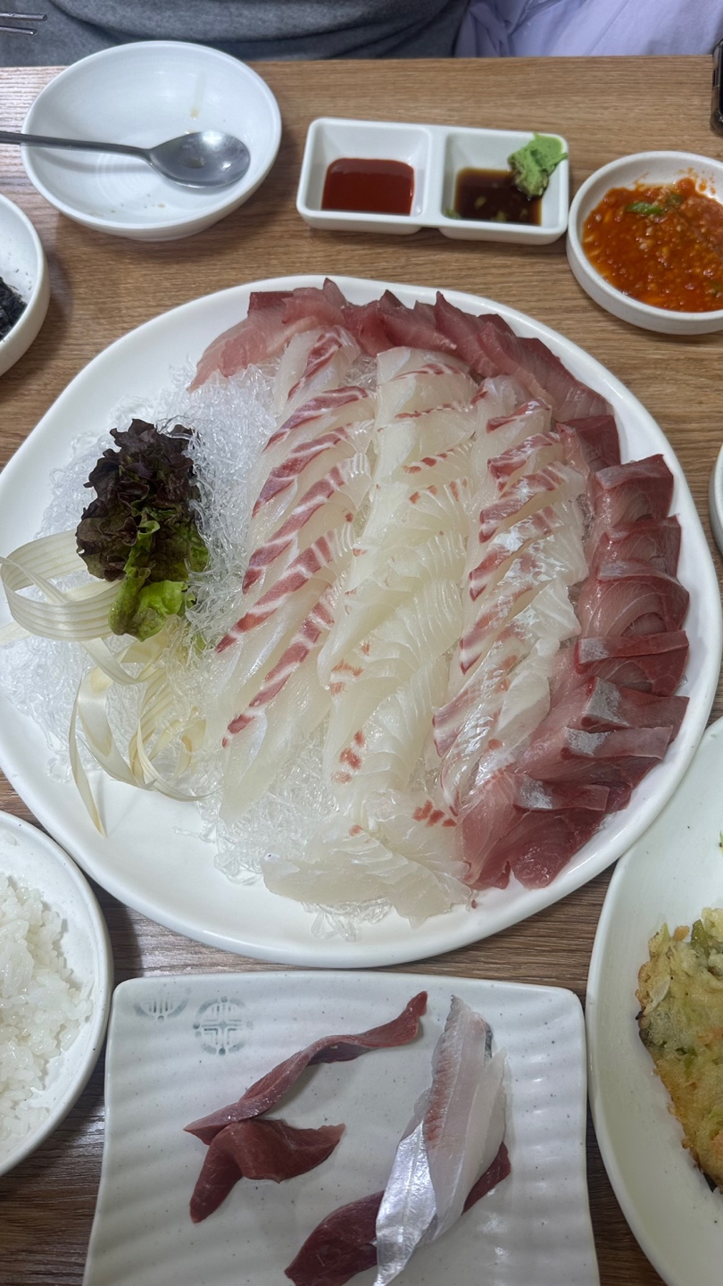막둥이횟집 이미지