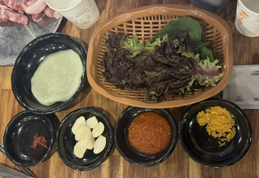 빼돌린숯불뒷고기 이미지
