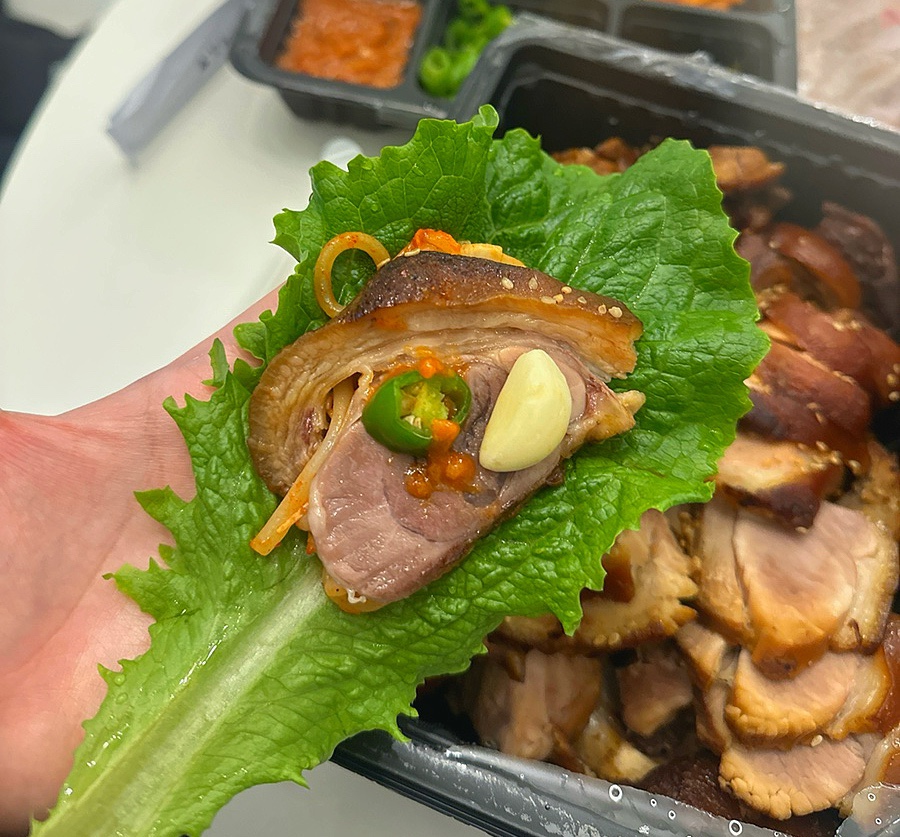 고구려족발백제치킨 이미지