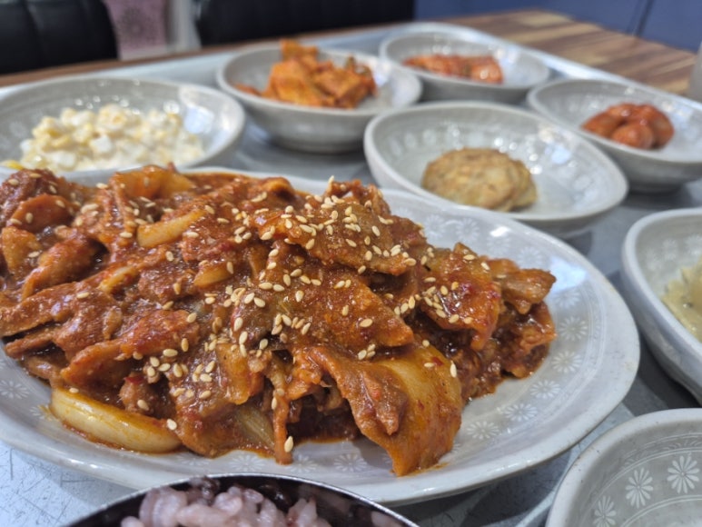 미이네밥집 이미지