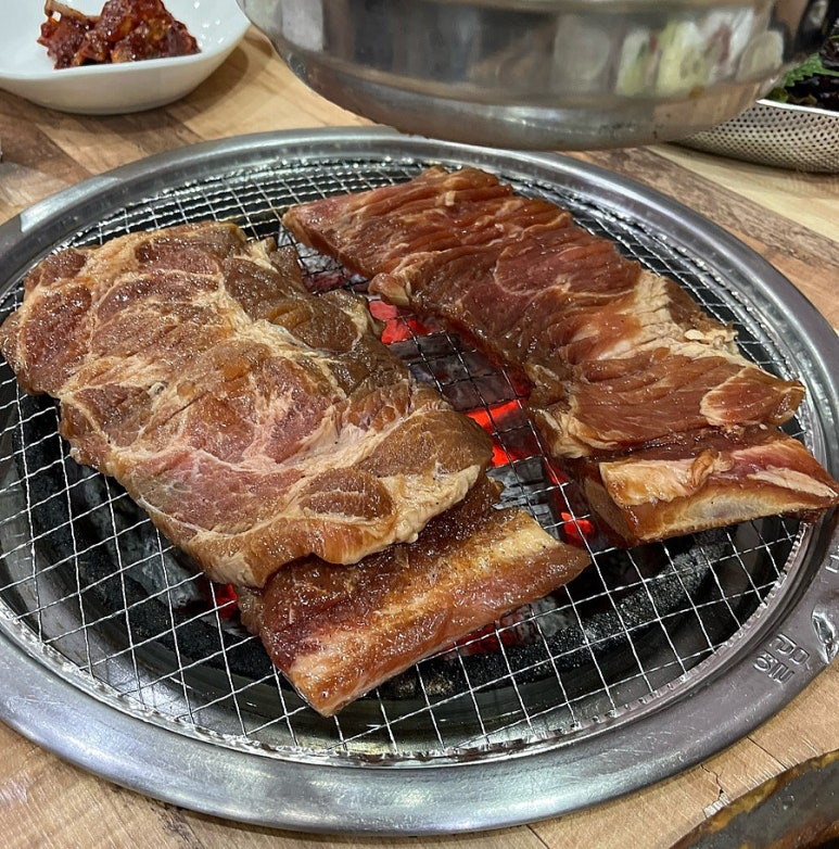 백산숯불갈비 이미지