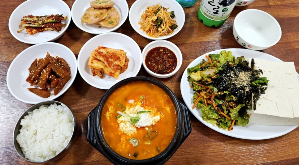 감나무두부집 이미지
