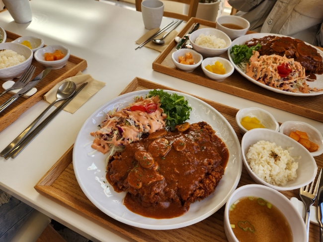 일백돈가스 이미지