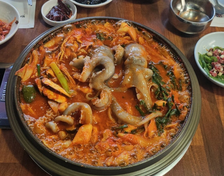 송가원빨간뻘낙지 이미지