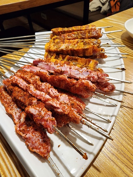 항방양육관 이미지