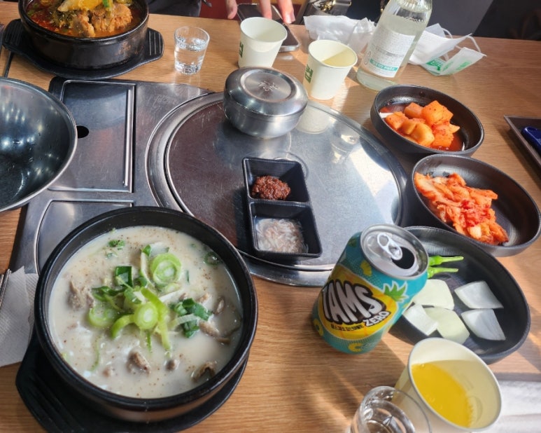 최고집순대국왕감자탕 이미지