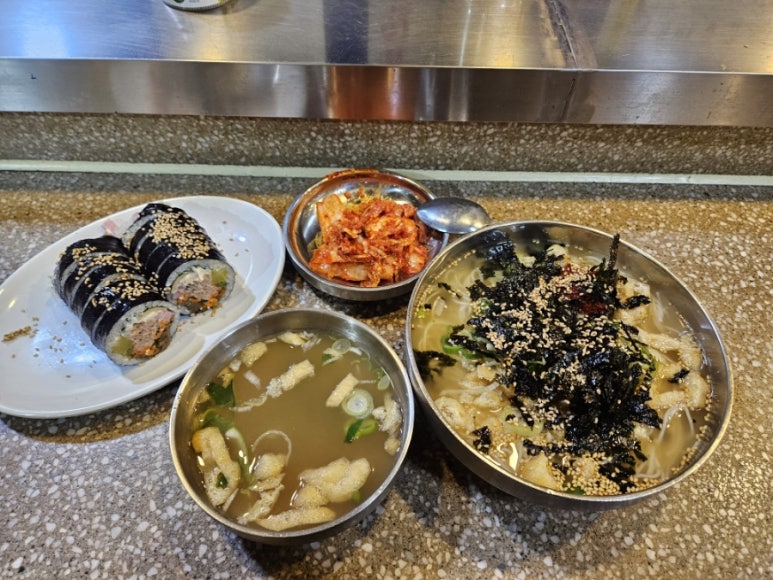 일심김밥 이미지