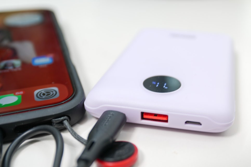 아이폰 16 프로 맥스와 함께 사용하는 초소형 보조 배터리 "코끼리 10000mAh 보조배터리 후기" 이미지 14