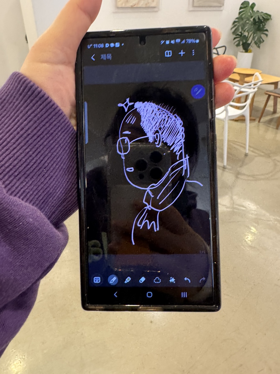 카페팀버럼버 이미지