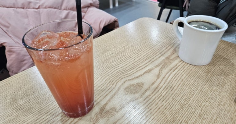 일루일루 키즈카페 이미지