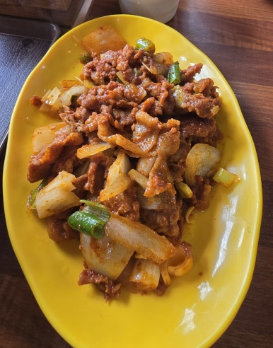 뚱이식당 이미지