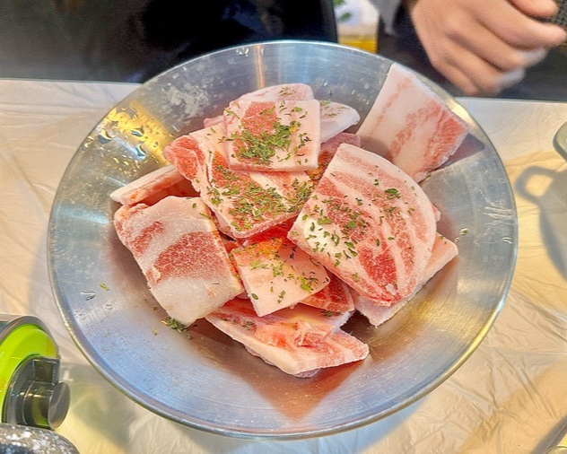 착한냉삼 이미지