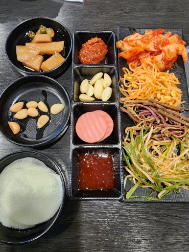 엄마밥집솥뚜껑 이미지