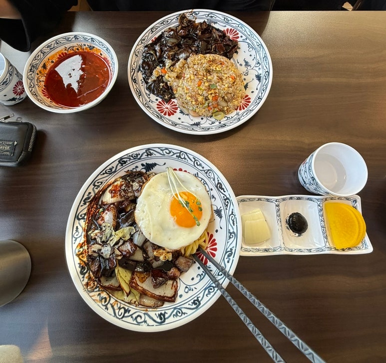 거북섬돼지곱창 이미지