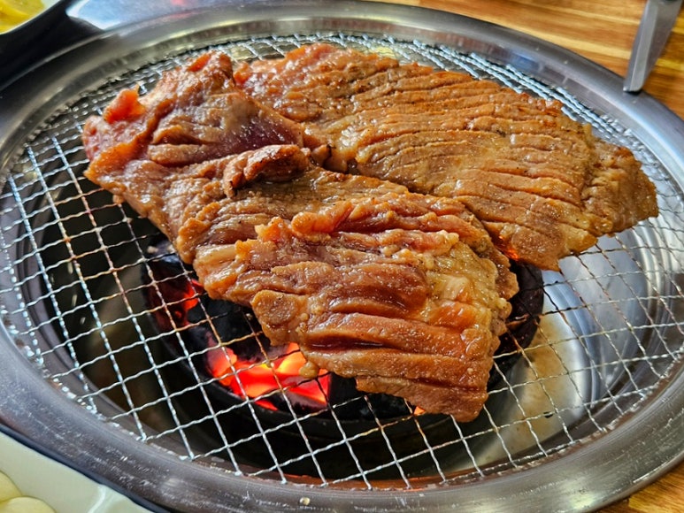 돈쌈숯불갈비 이미지