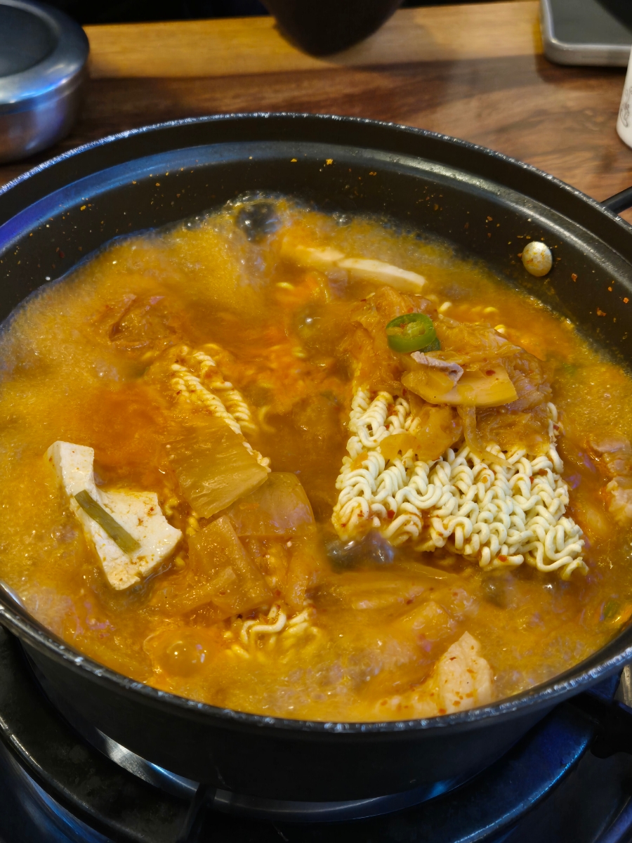 동숙이생고기콩김치찌개 이미지