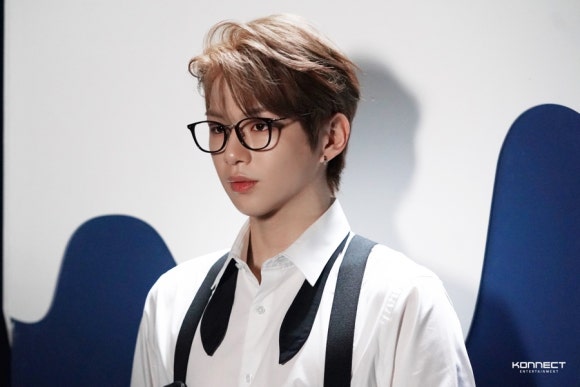늘어진옷장 이미지