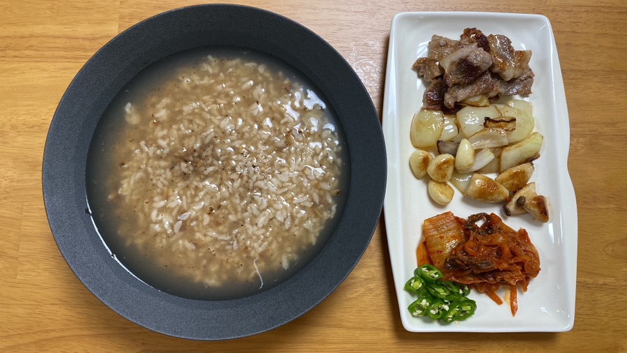 달밀 이미지